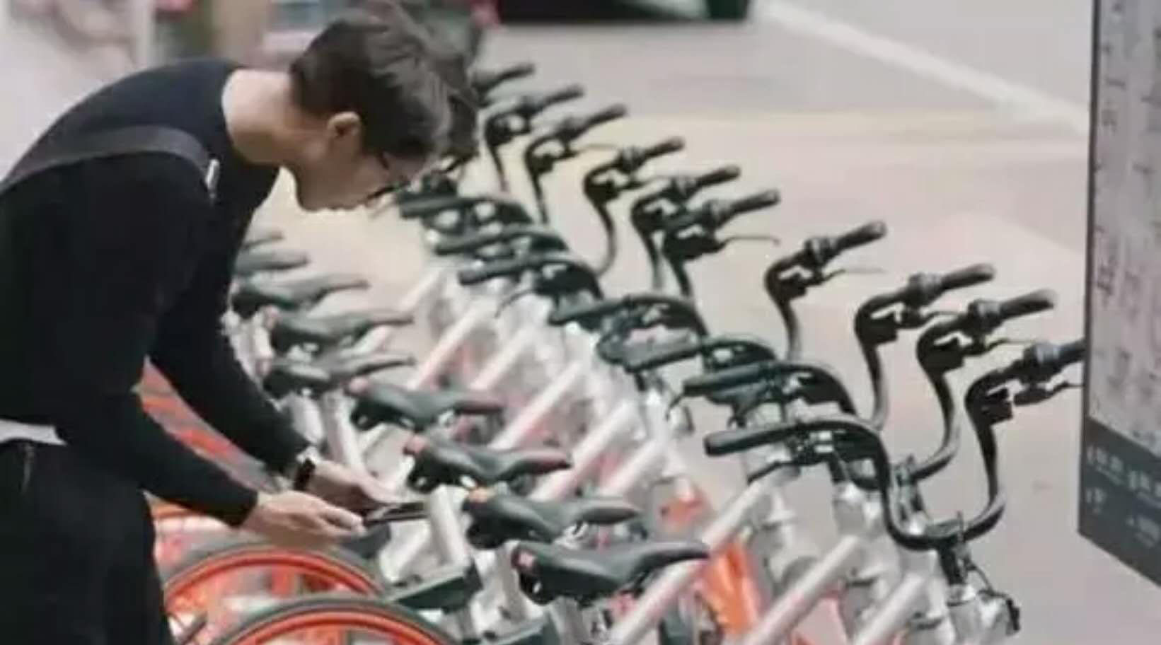 為什么所有的高端品牌都迫不及待做了小程序？